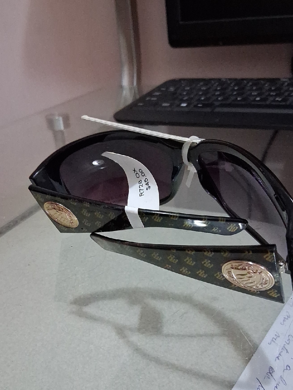 Sunglasses - Picture 6 of 6